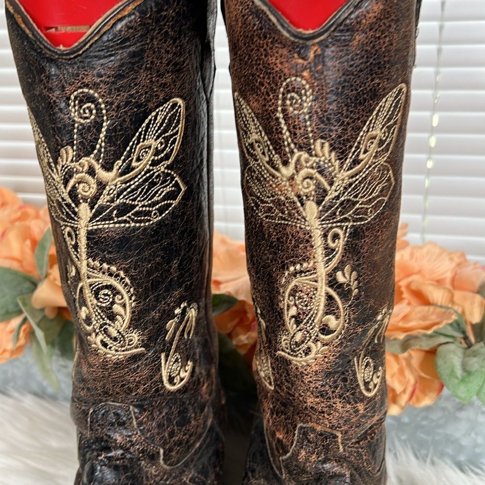 CIRCLE G WOMEN'S DISTRESSED BONE DRAGONFLY EMBROIDERED BOOTS - SNIP TOE Size 10 - Picture 3 of 14